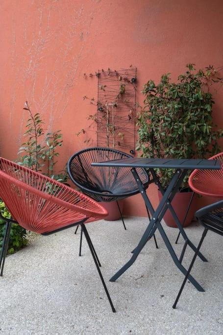 E Fauvette Appartement De Standing Avec Terrasse Επερνέ Εξωτερικό φωτογραφία